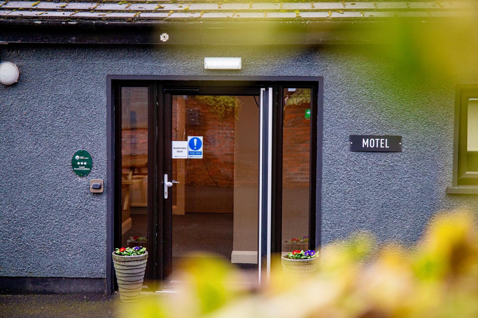 The Enniskillen Hotel&Motel Eksteriør bilde
